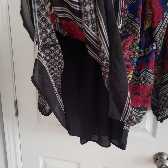 Floral boho style blouse - Picture 5 of 7